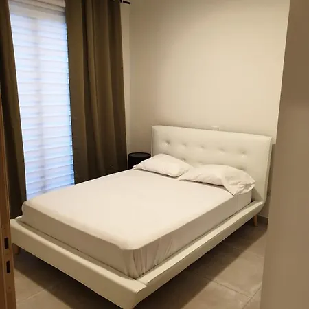 Egkomi Luxury Suites 003 Nikozja